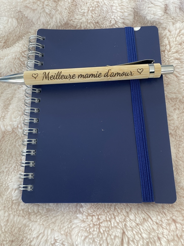 Crayon bois bambou personnalisé "Meilleur(e)Maman Papi Papa d'amour" 